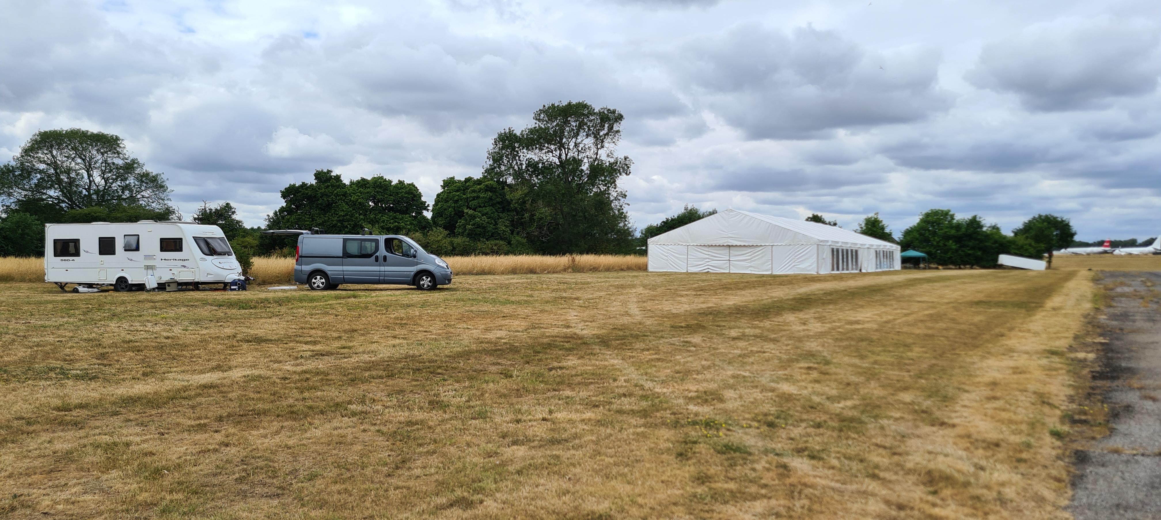 BRIEFING TONIGHT 20:30 IN THE MARQUEE